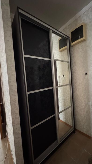 Продается шкафы купе