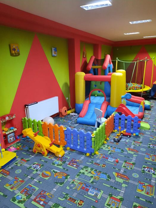 Zona Piata Mare casa dublă deschidere s-212 mp