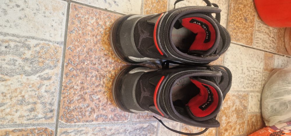 Jordan Mars 270 mărime 40