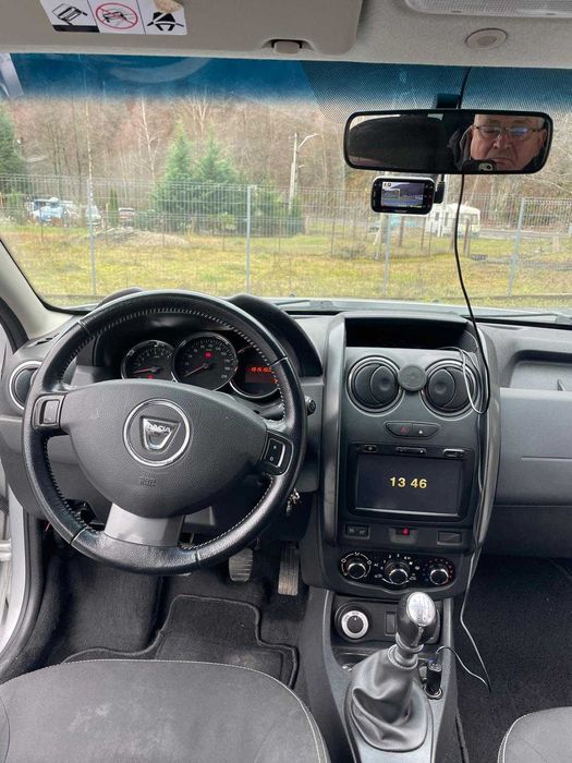 Vand Dacia DUSTER an fabricatie 2014 Octombrie