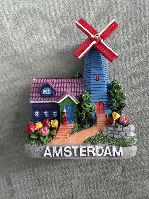 Magneti frigider de colectie