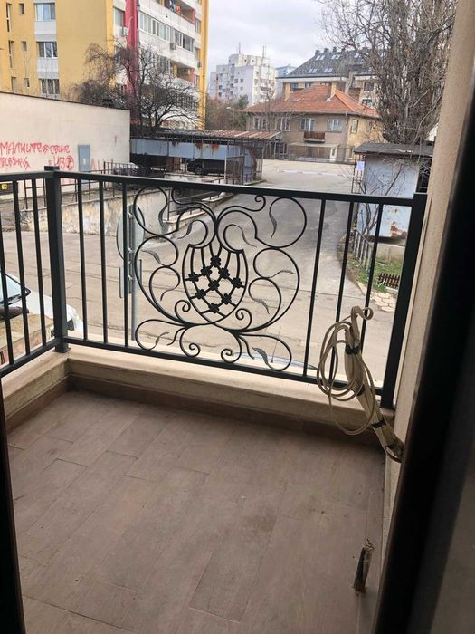 Продава се Тристаен апартамент в София, Изток - 102 кв.м за 2549 €/кв.м - Снимка #9