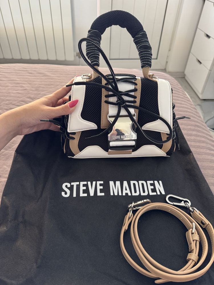 Оригинална дамска чанта Steve Madden