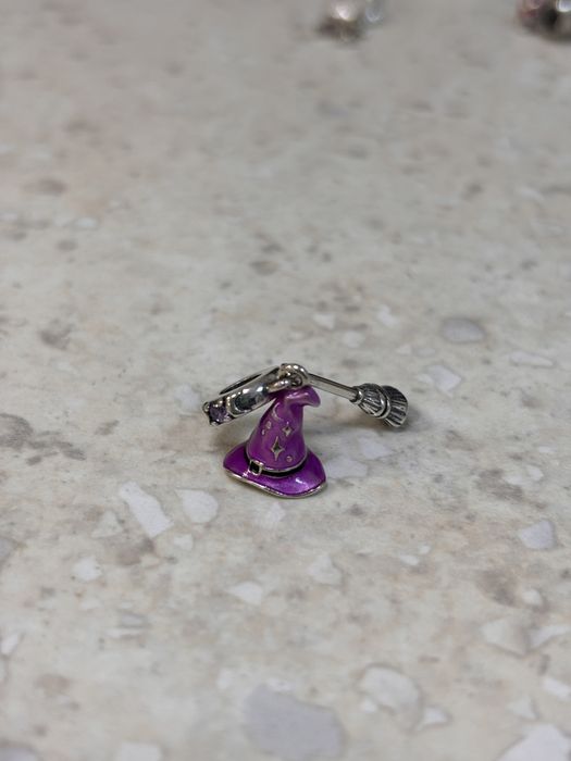 Charm tip Pandora din Argint