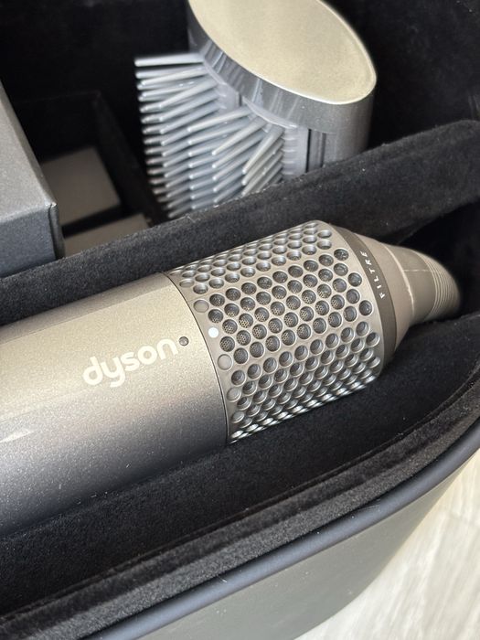 Dyson Airwrap Complete (garantie 2 ani)