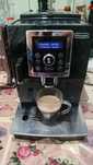 Vând aparat cafea DeLonghi