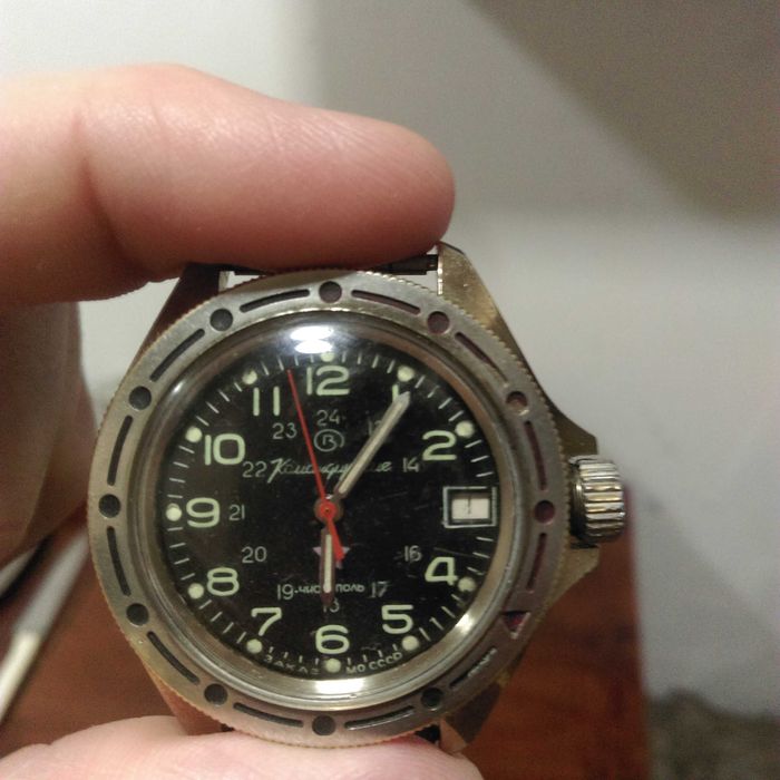 Очень срочно продам командирские часы "ЗАКАЗ МО СССР"