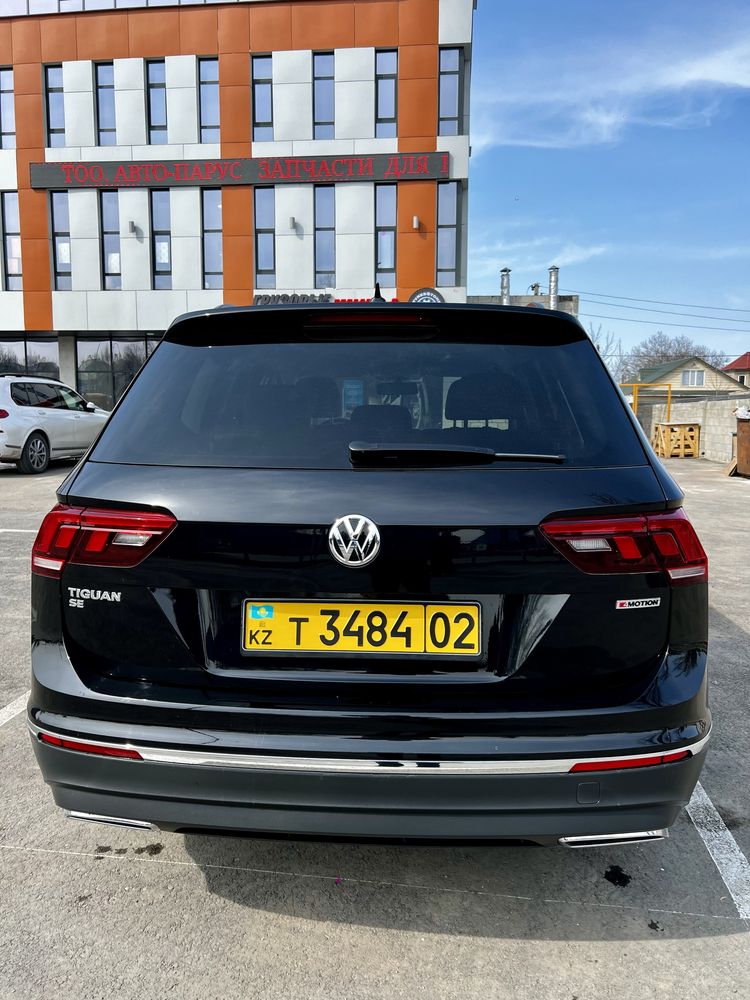 Продам автомобиль  Volkswagen Tiguan 2021 г.4WD 200 л. C