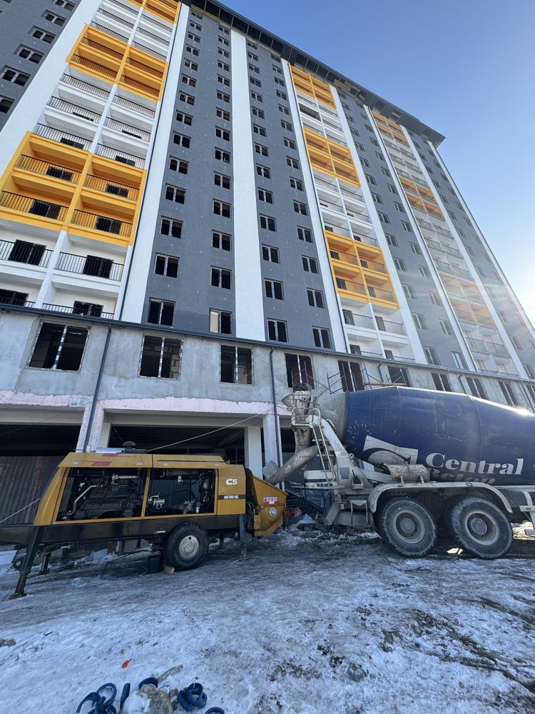 Б/у Стационарный бетононасос Sany HBT8018