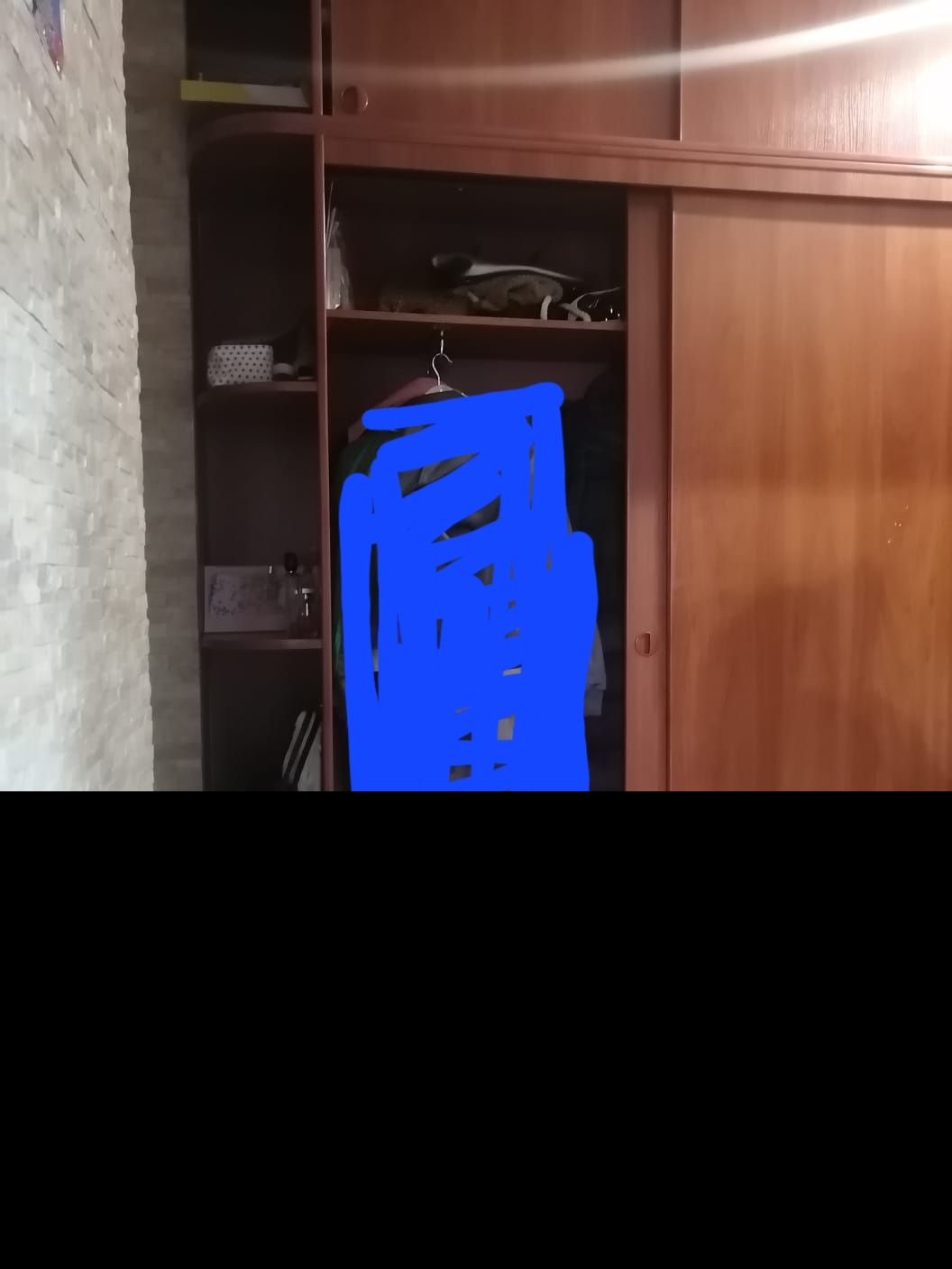 Продам шкаф в прихожую