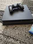 Ps4 slim în stare foarte bună