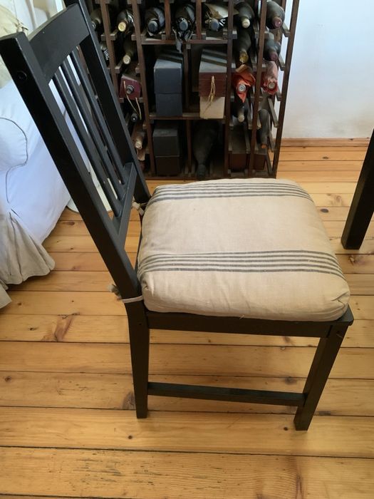 Столове от масивно дърво, почти нови – IKEA