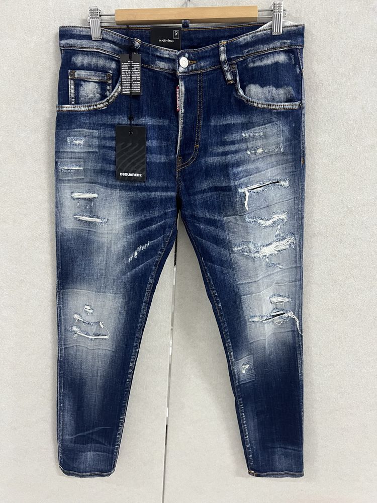 Reducere! Blugi Dsquared2 marimi diferite Slim Fit