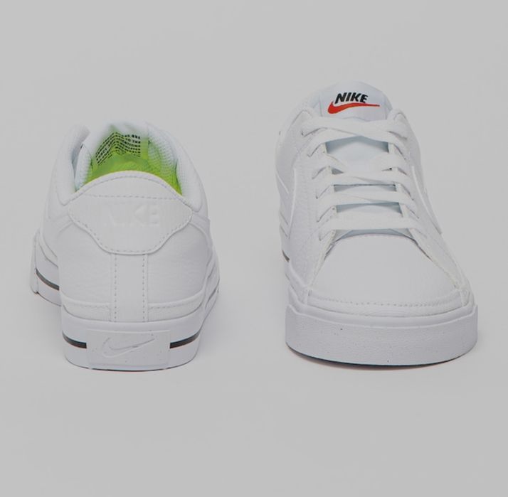 Vand adidasi barbati Nike noi