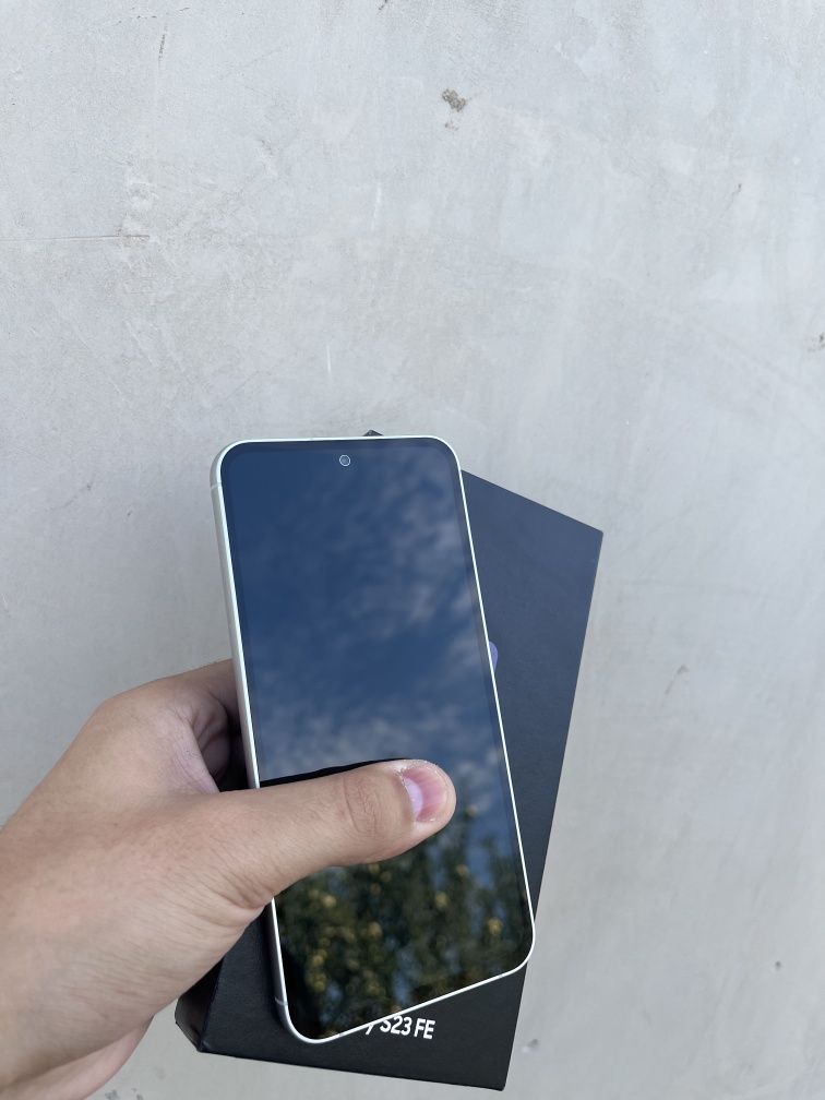 Samsung S23 FE Сатылади 8/256