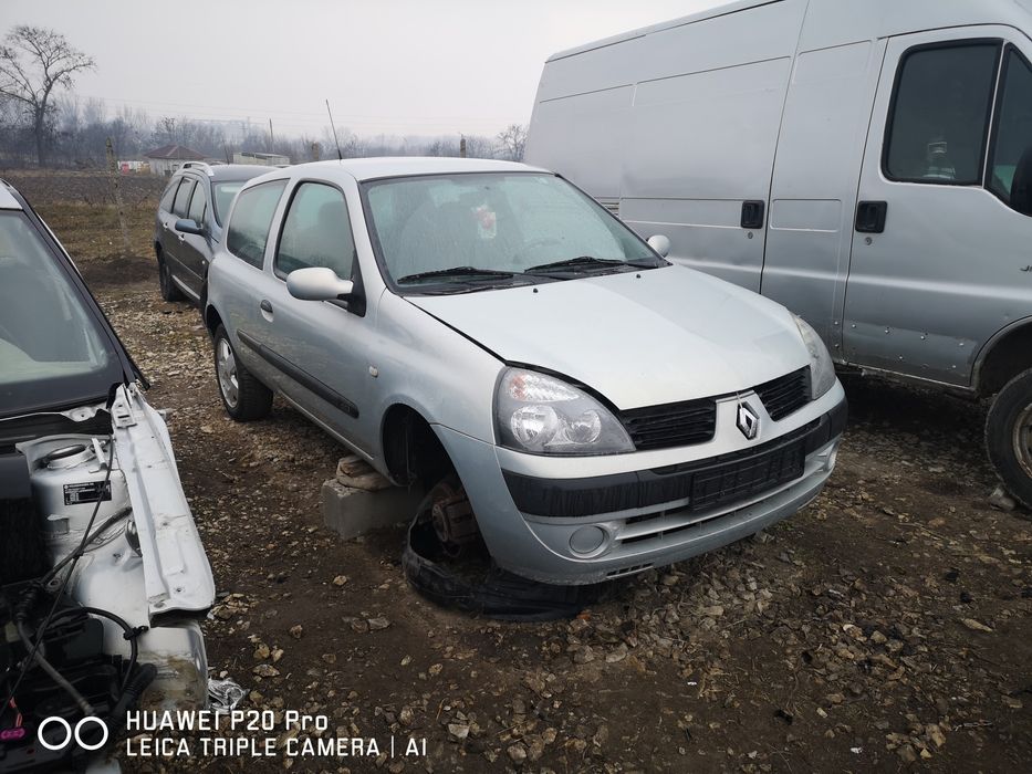 Рено Клио 1.5 дци 82к.с. НА ЧАСТИ