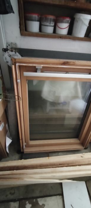 Прозорци Velux за скосени тавани.
