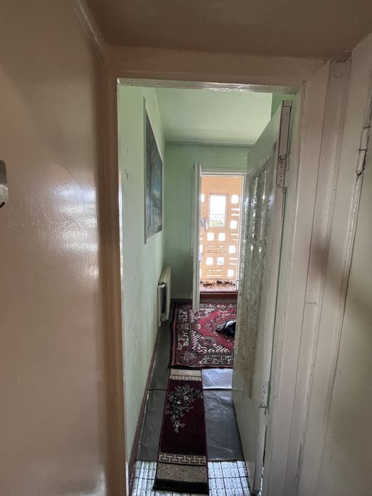 Продаётся квартира 1/4/4 в Алмазарском районе 2/4