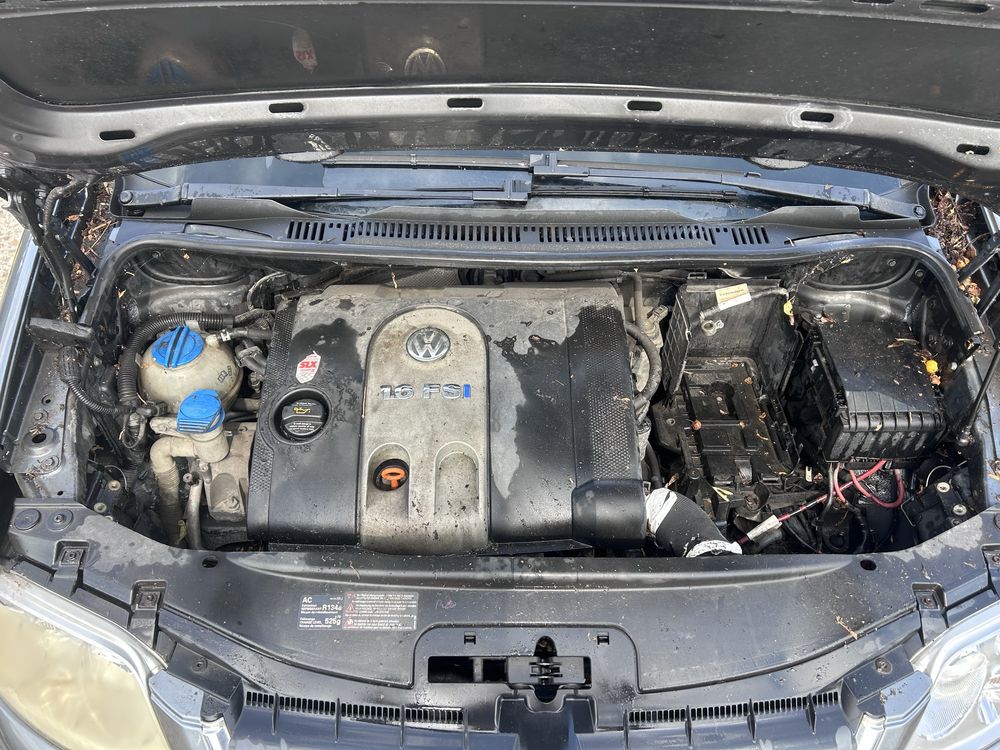 Vw Touran 1.6 FSI На части