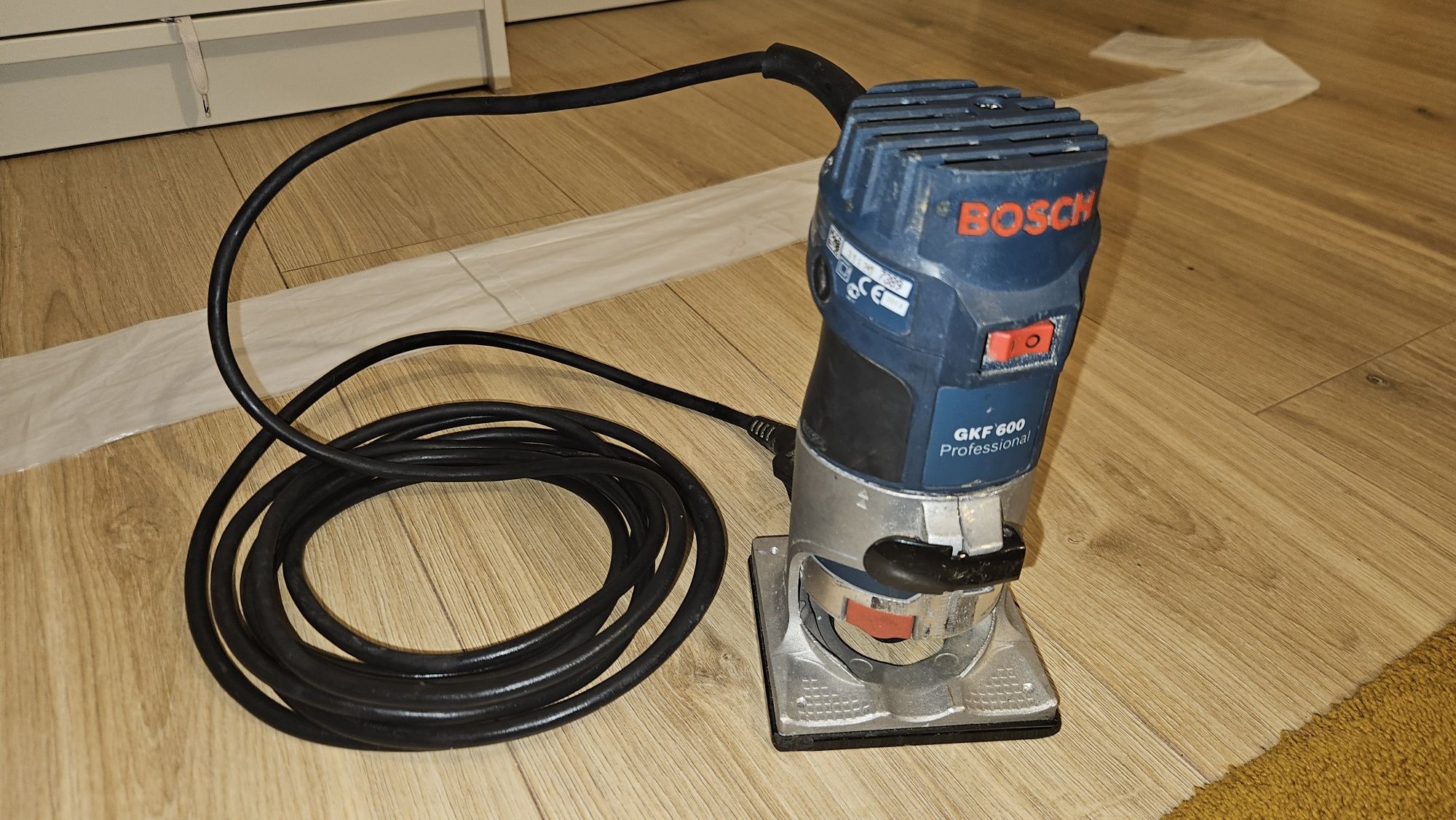 Freza lemn Bosch GKF 600 Professional