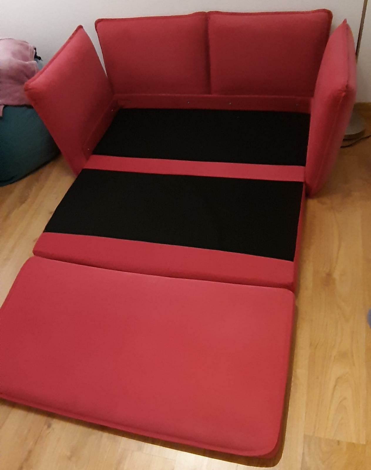 Canapea extensibilă si birou