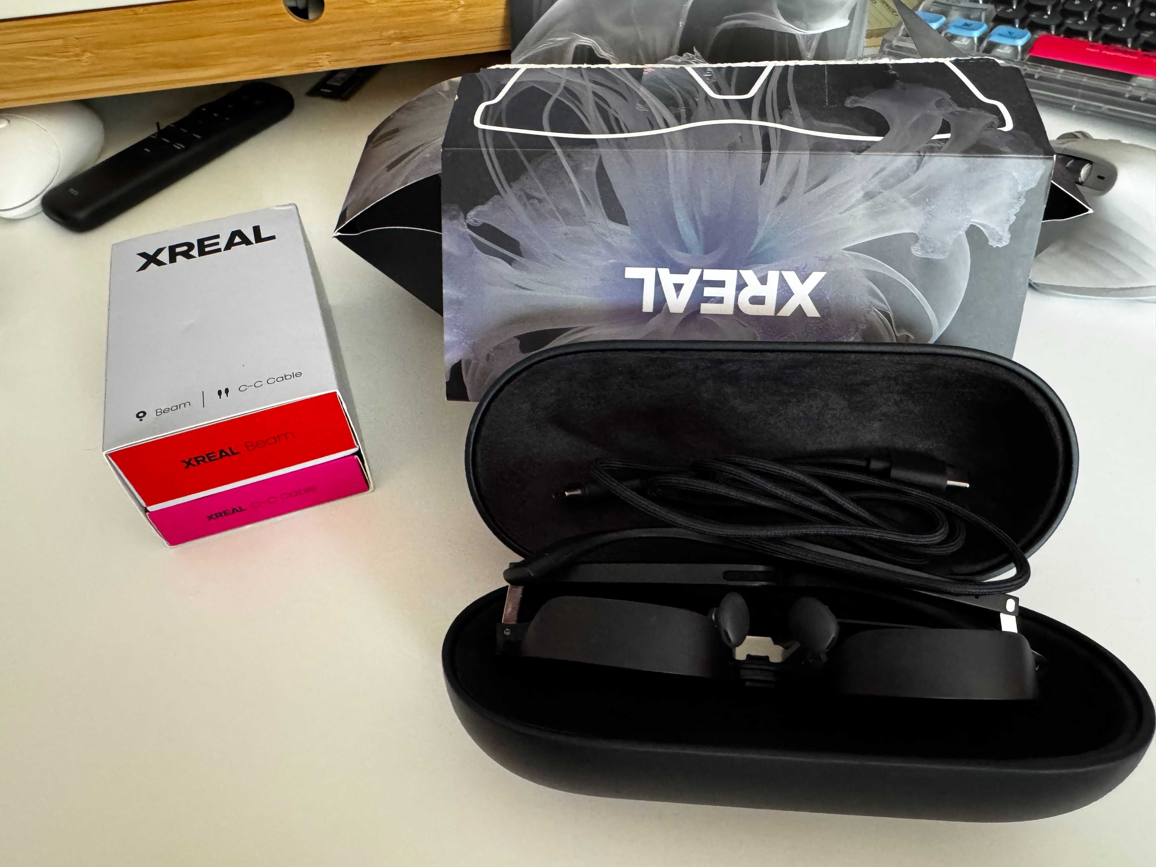Ochelari AR XREAL Air 2 + XREAL BEAM