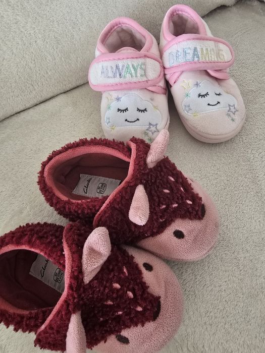 Детски пантофи clarks