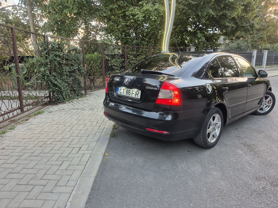 Skoda Octavia II Facelift.