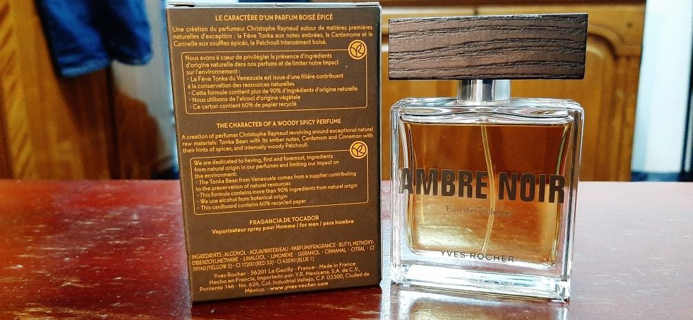 Parfum Amber noir (de la Yves Rocher)bărbați