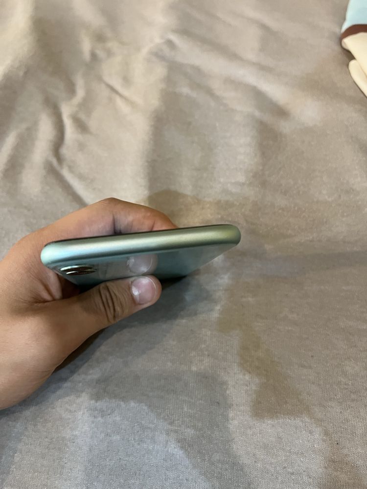 iphone 11 256gb icloud