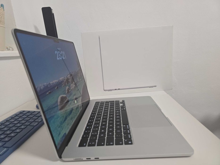 НОВ!!! Macbook Air M3 - 15 inch - Гаранция