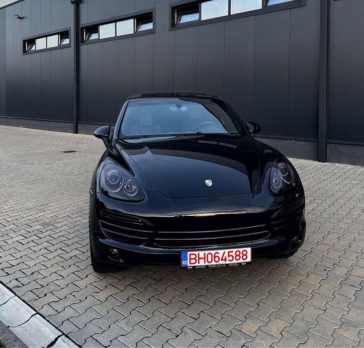 Vând Porsche Cayenne 2011 3.0d