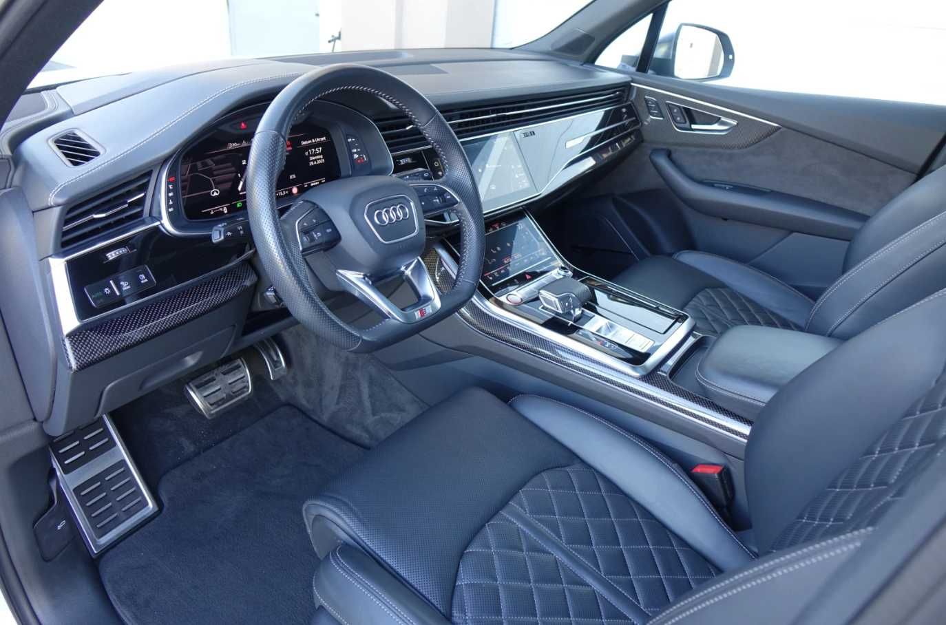 Audi SQ7 4.0V8TDI 6+ 1места ДДС ФАКТУРА