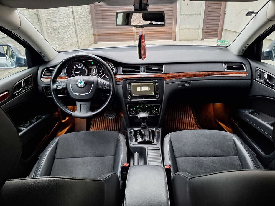 Skoda Superb 2.0 TDI 2013 KM REALI IMPECABILA Model DOTAT Nr Valabile