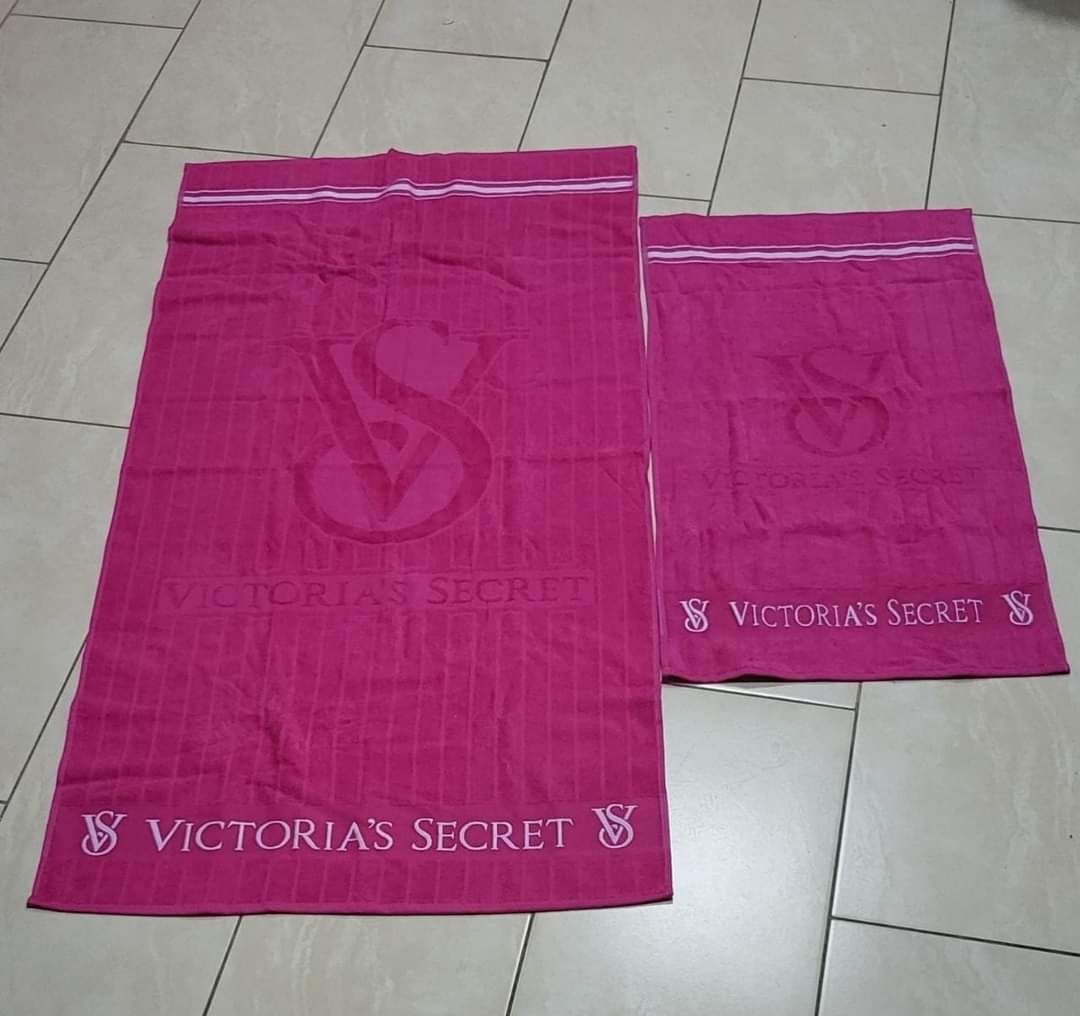 Комплект от два броя кърпи Victoria's Secret