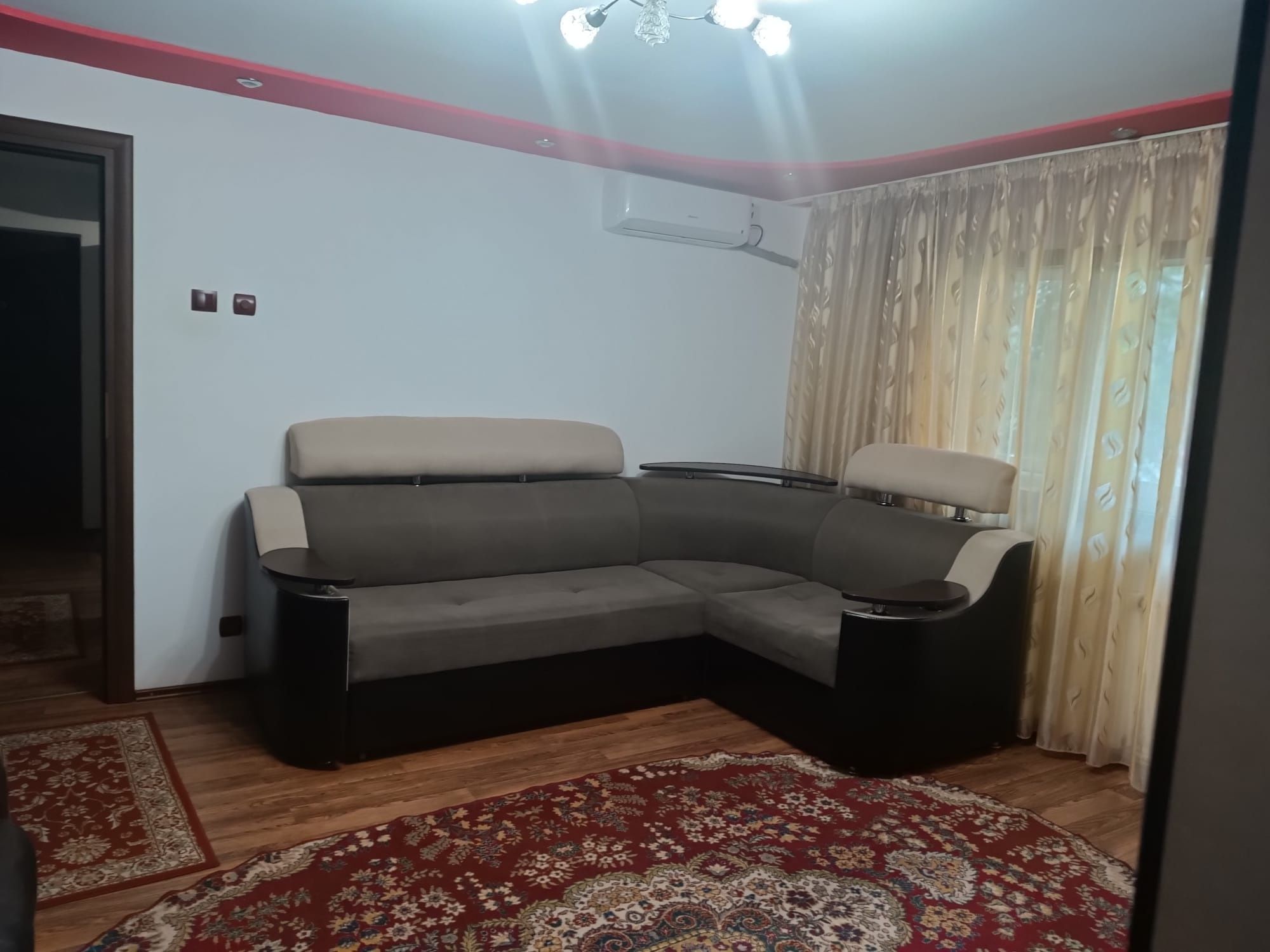 Vând apartament 2 camere