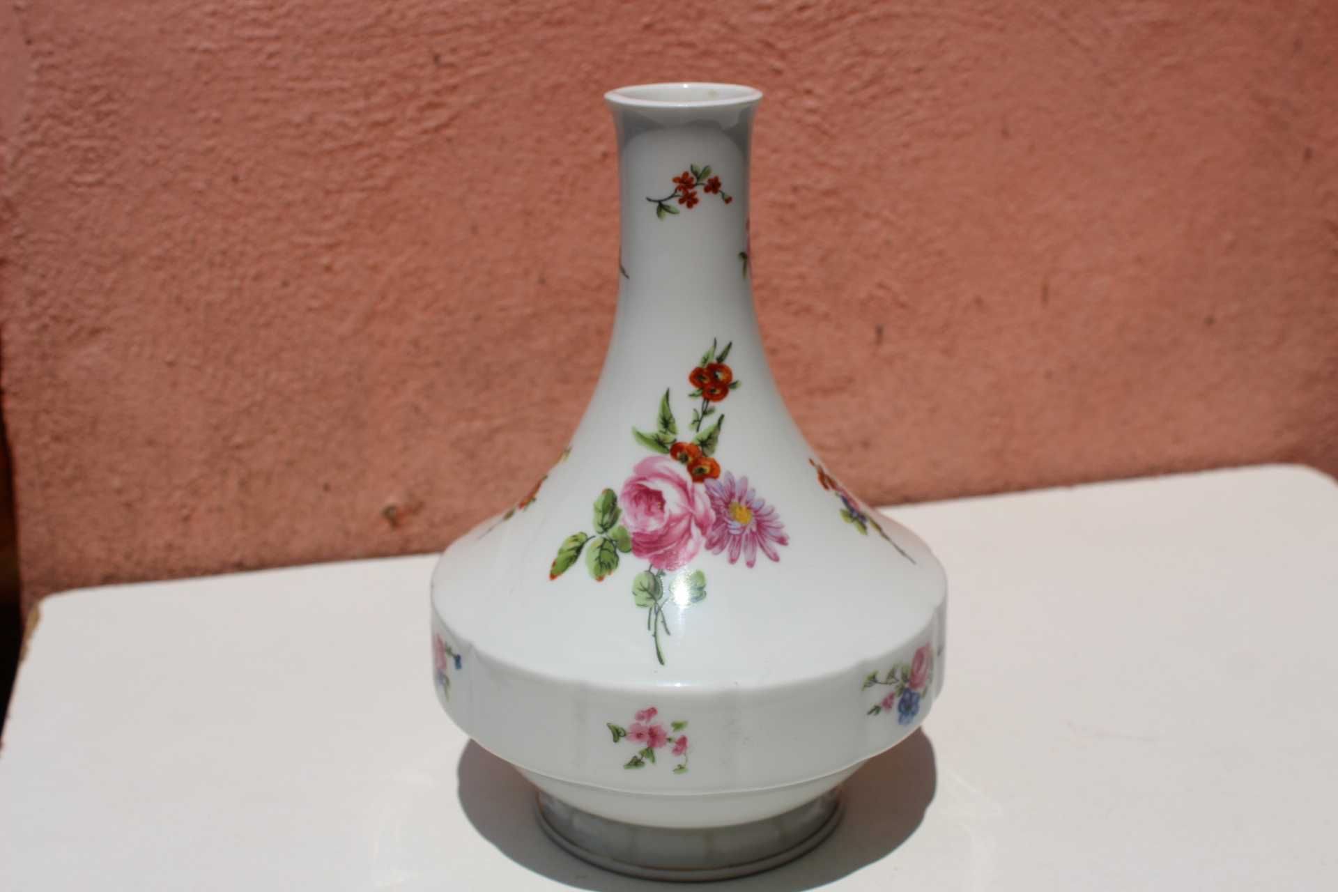 Vaza portelan colectie HAVILAND LIMOGES Chantilly, floral, Franta