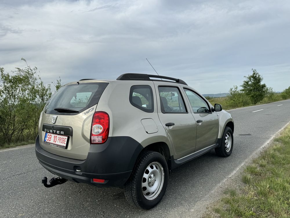 Dacia Duster 1,6 Benzina 2011 Euro5 107 000 km 4x4/4x2/ Look