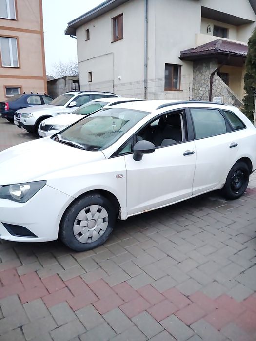 Vând Seat Ibiza 1.2 diesel , defect.