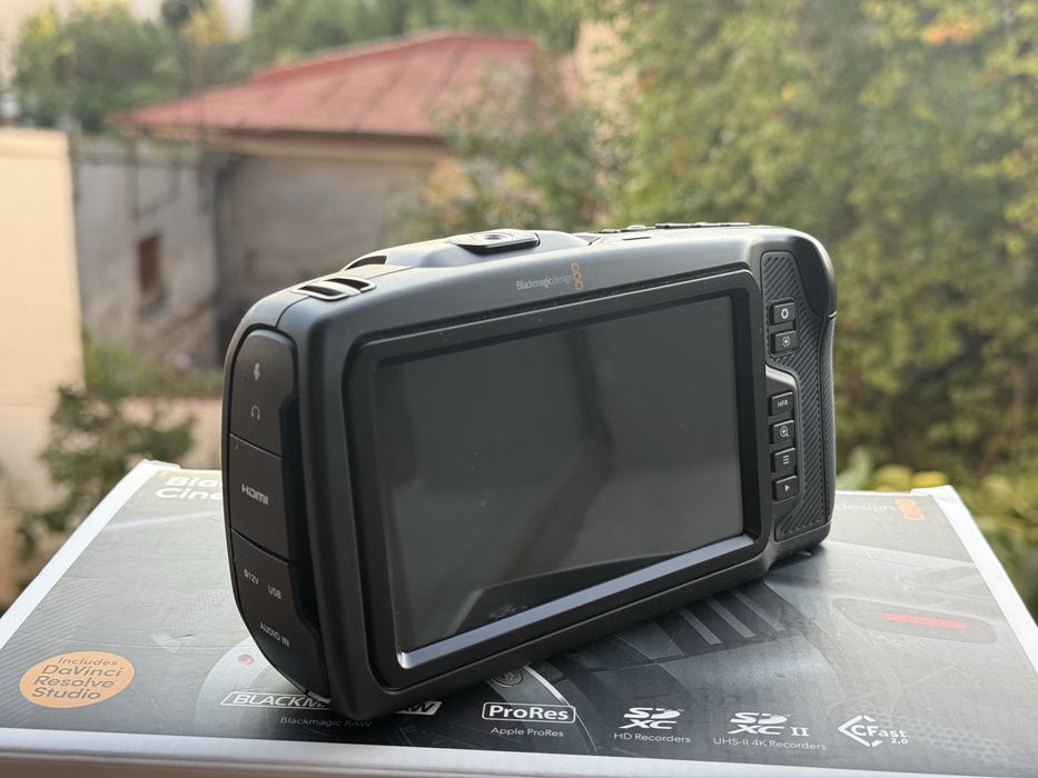 Blackmagic 4k MFT Pocket Cinema Camera
