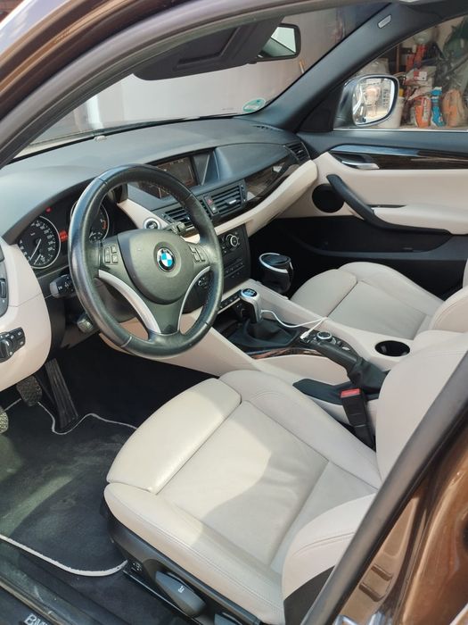 Bmw x1  xdrive 23d