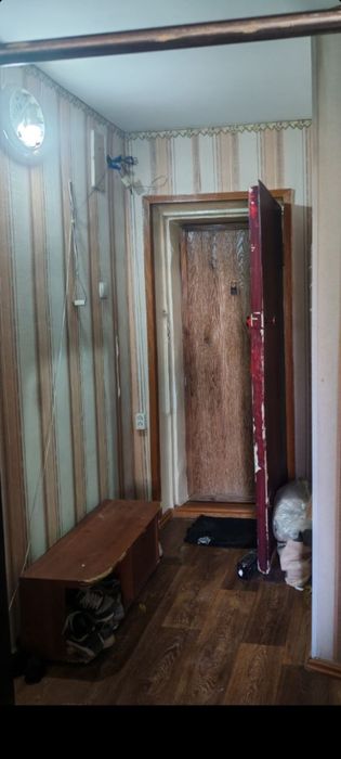 Чиланзар 1 комнатная  4 этаж 5ти этажки