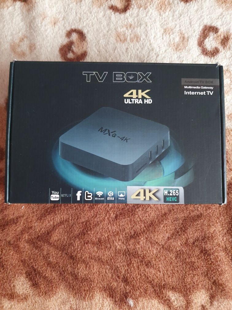 Vând Tv Box în stare impecabilă