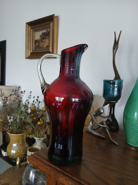Carafa de vin sau vaza de flori,rubinie.