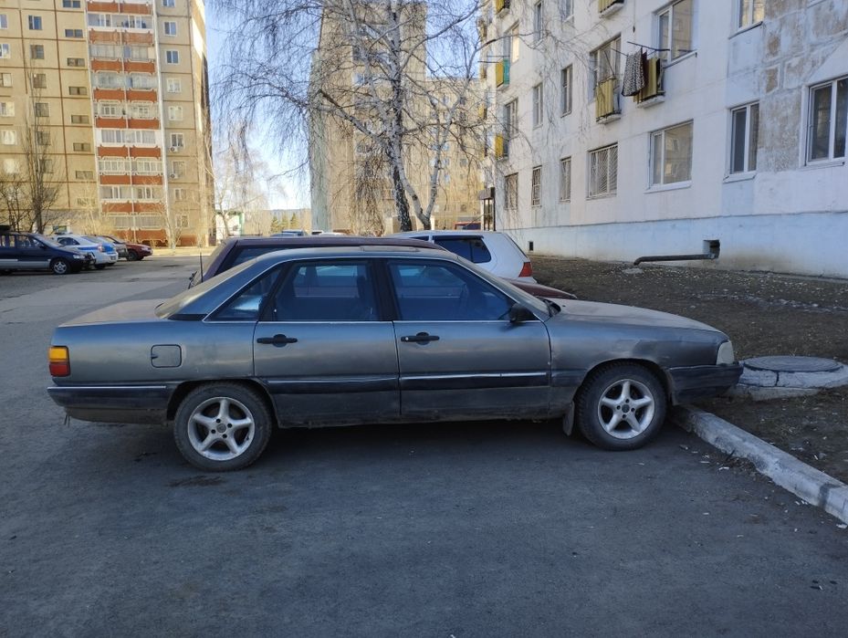 Продам автомобиль аудио 100ц400ц3