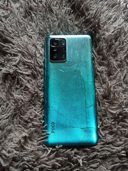 продаю poco x3GT с разбитой крышкой