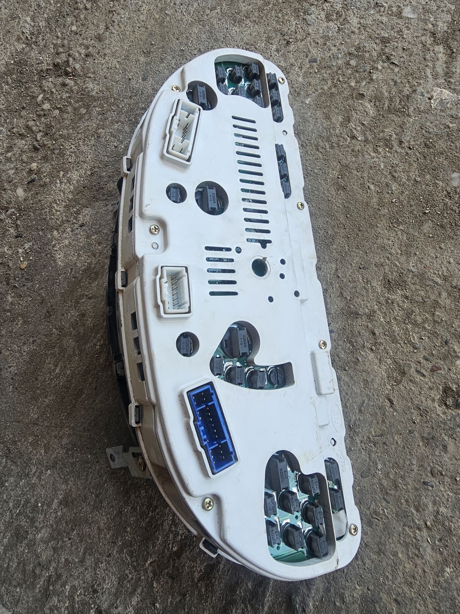 Ceas bord KIA Sorento 1 (JC) 2002-2011 2.5 CRDI