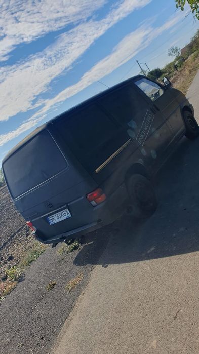 DE VÂNZARE T4
An fabricaț