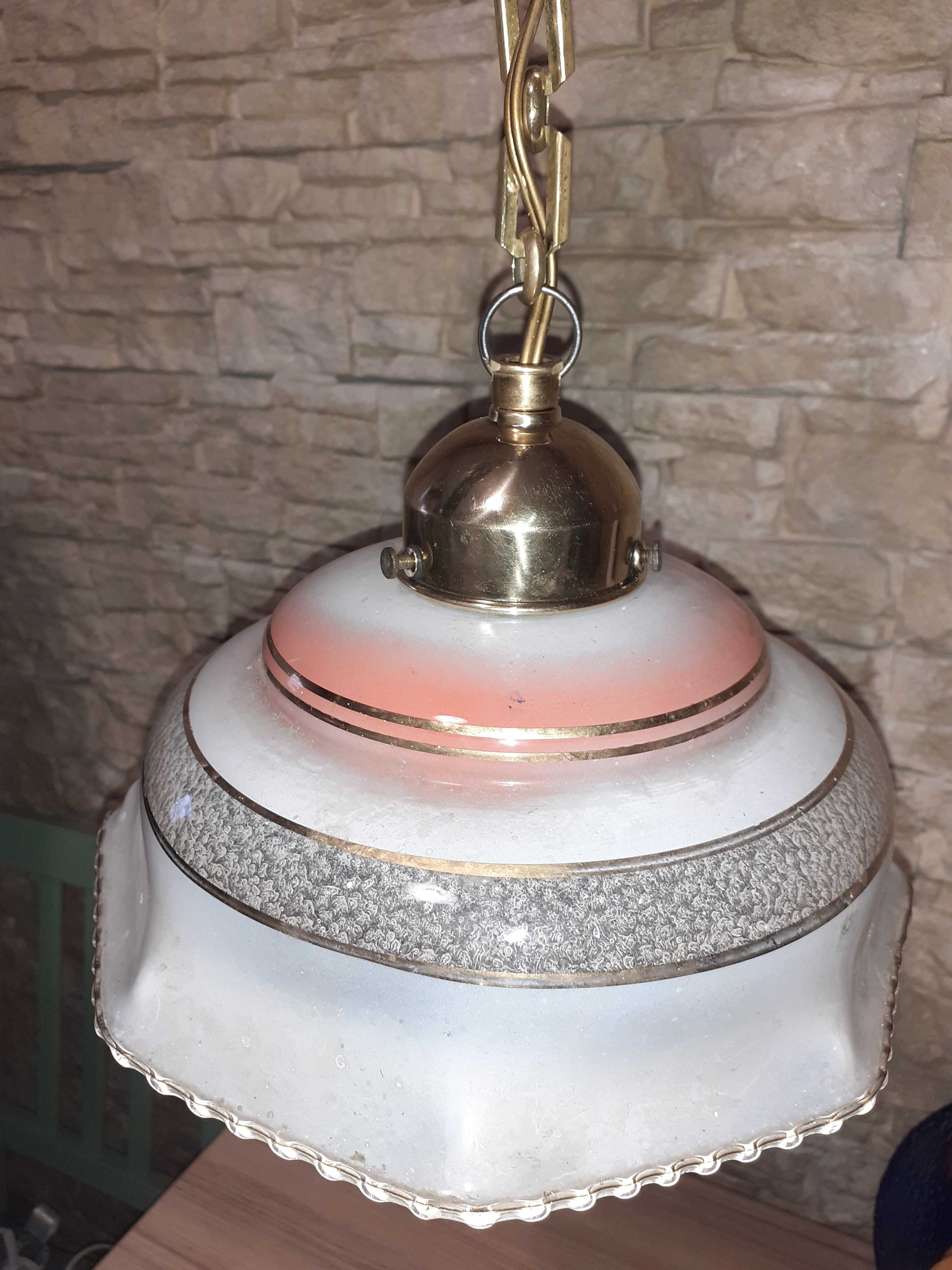 Vand o lampa art deco deosebita