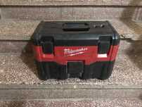 aspirator Milwaukee M18 VC 2